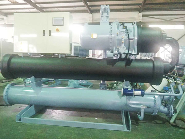 處處為我們考慮問(wèn)題的冷水機(jī)客戶(hù)，博克公司感恩有您！