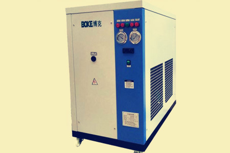 水冷箱式冷水機(jī)和螺桿式機(jī)組有何不同？